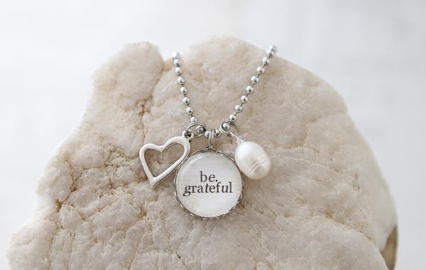 Be Grateful Necklace picture