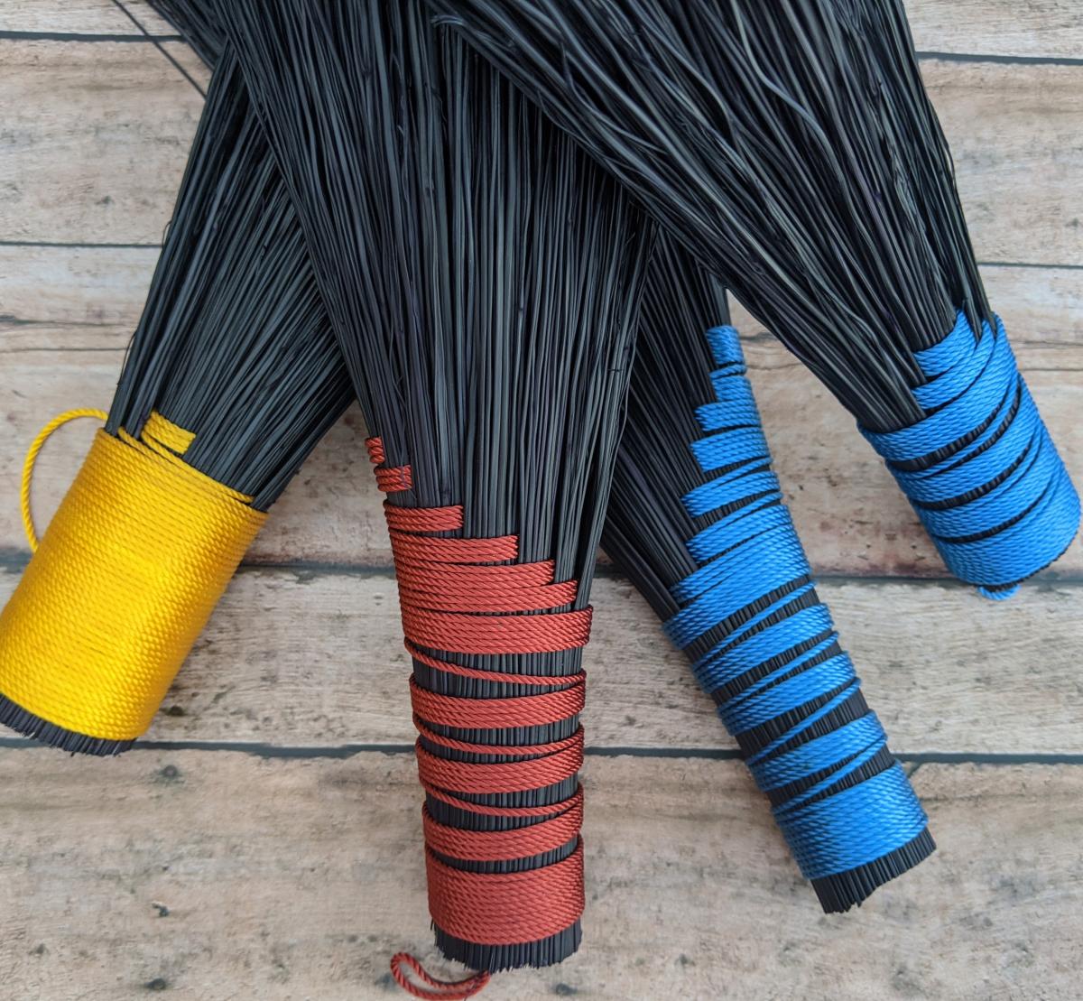 Center wrap hand broom picture