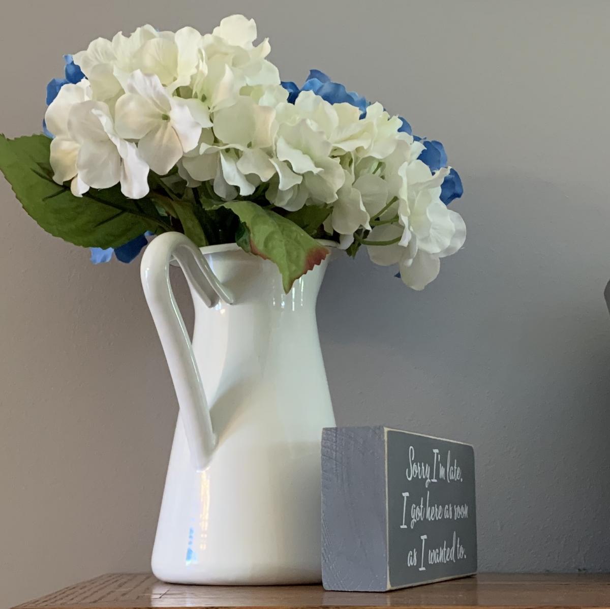 Sorry I'm Late, I got here as soon as I wanted to picture