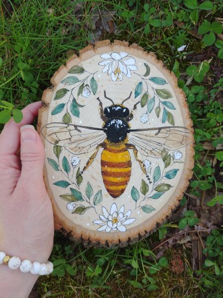 Honeybee Wood Piece picture