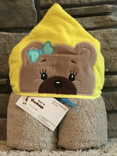 Girl Bear Hooded Towel-yellow picture