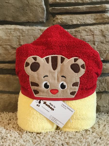 Little Tiger Hooded Towel