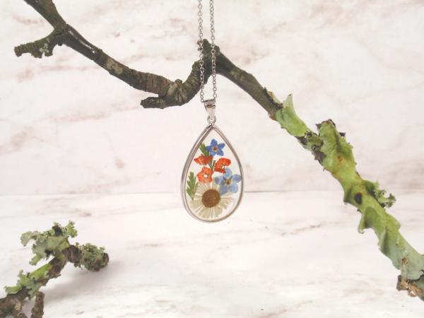 Wildflowers necklace picture