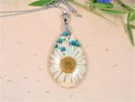 Real Daisy Necklace, Birth Month flower April