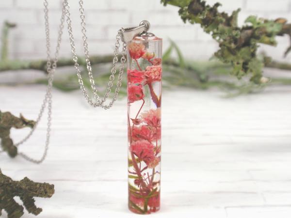 Pink flower tube necklace 3d
