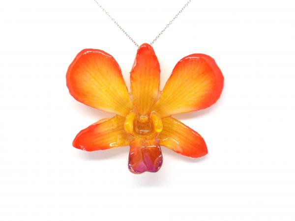 Orchid flower necklace Lucy Dendrobium Orchid picture