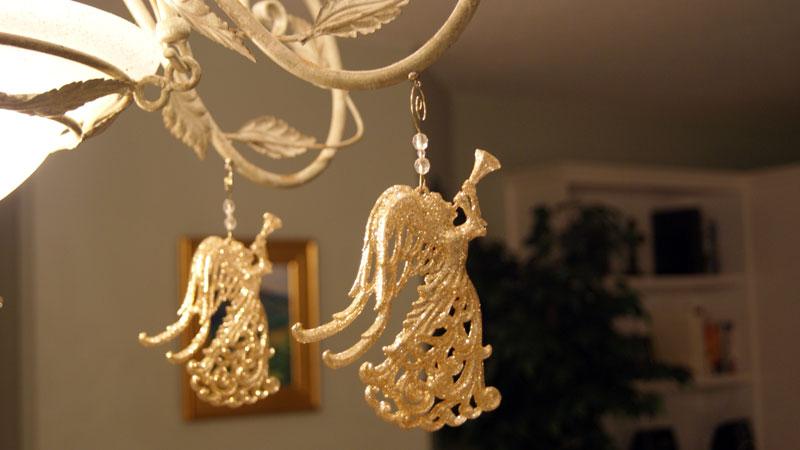HOLIDAY CHANDELIER MAKEOVER KIT - (3) Gold Angel + (3) 12" Gold Garland picture