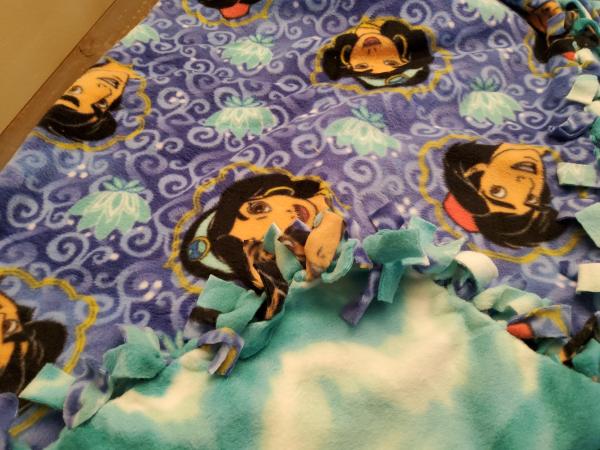 Aladdin & Jasmine Fleece Blanket picture