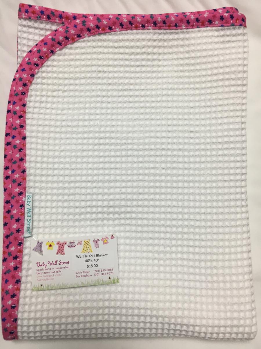 40&rdquo;x 40&rdquo; Waffle Knit Blanket picture