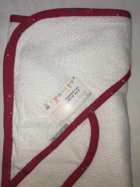 Hooded Bath Towel w/washcloth picture