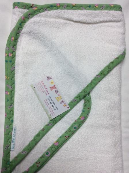 Hooded Bath Towel w/washcloth picture