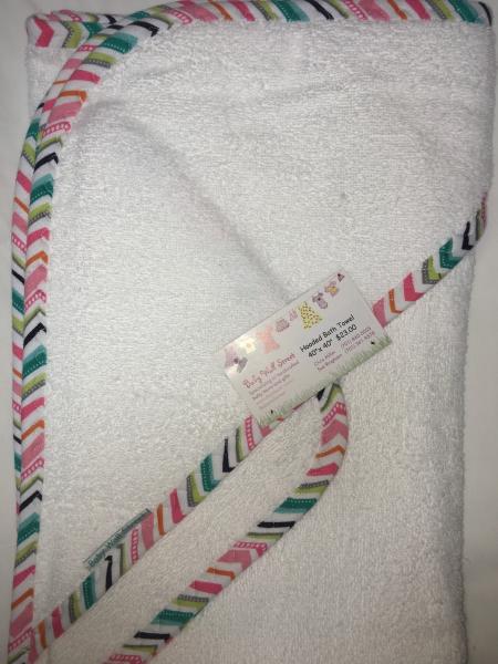 Hooded Bath Towel w/washcloth picture