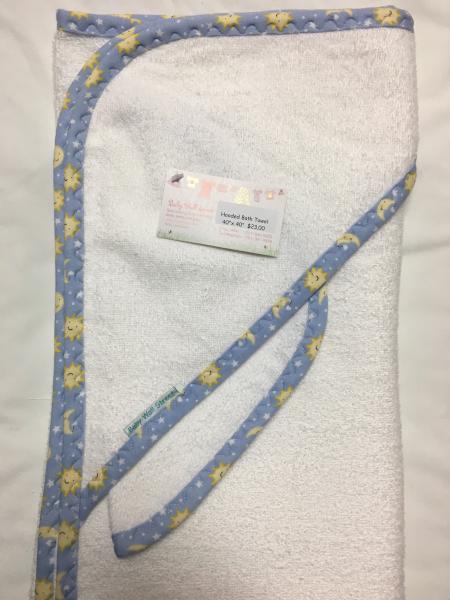 Hooded Bath Towel w/washcloth picture