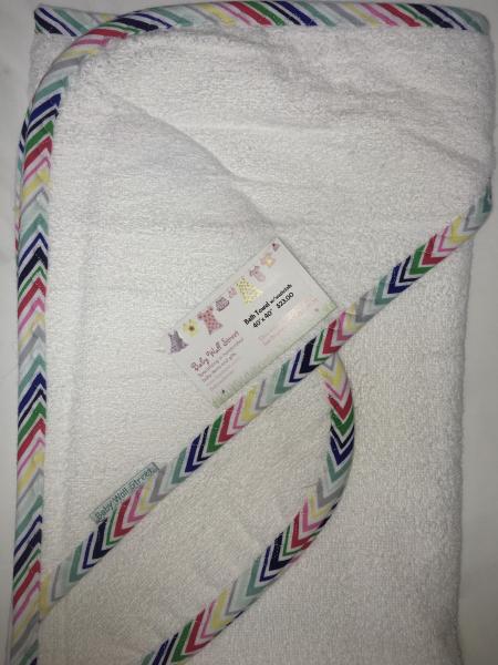 Hooded Bath Towel w/washcloth picture