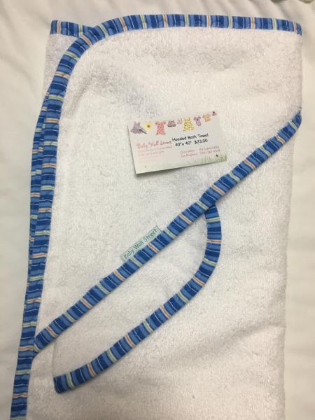 Hooded Bath Towel w/washcloth picture