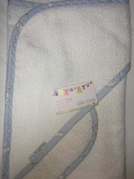 Hooded Bath Towel w/washcloth picture