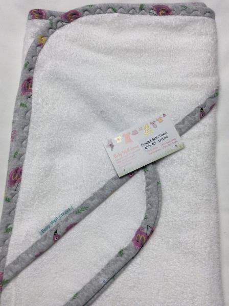 Hooded Bath Towel w/washcloth picture