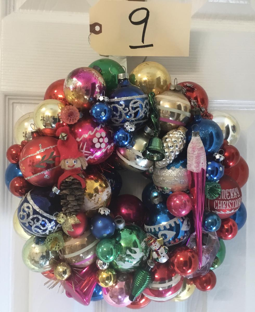 Christmas wreath picture