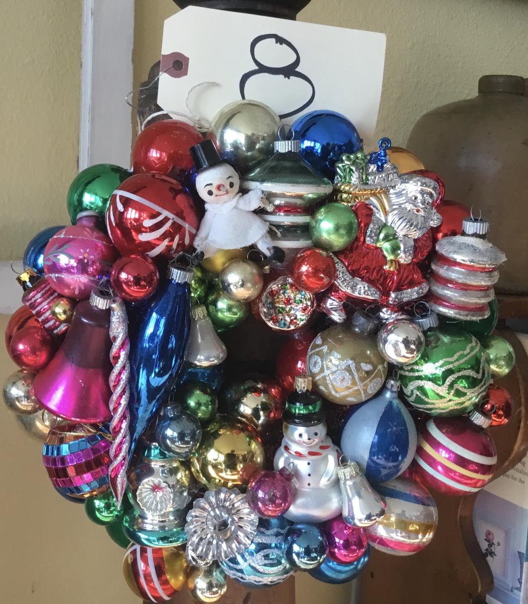 Christmas wreath picture