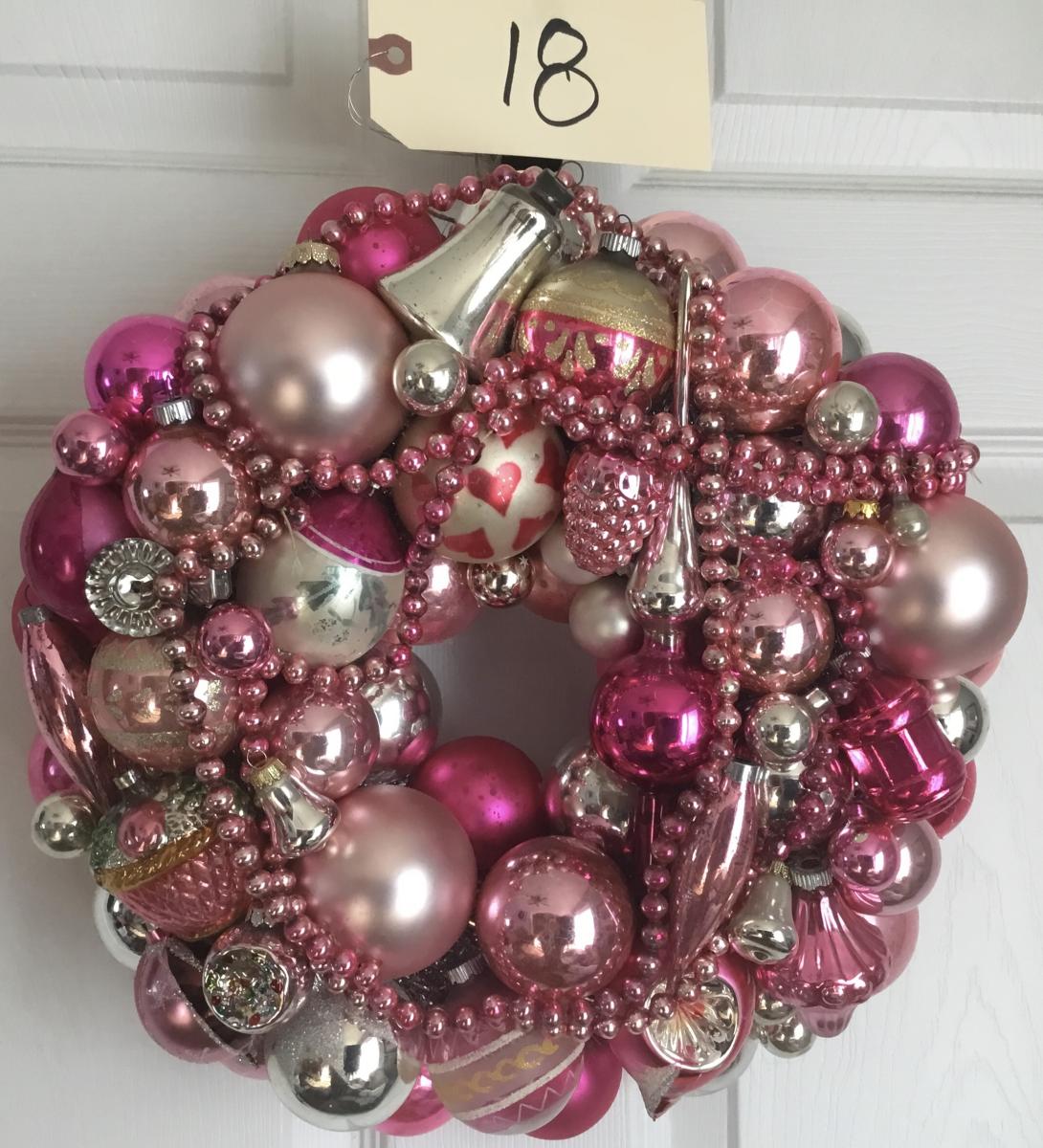 Christmas wreath picture