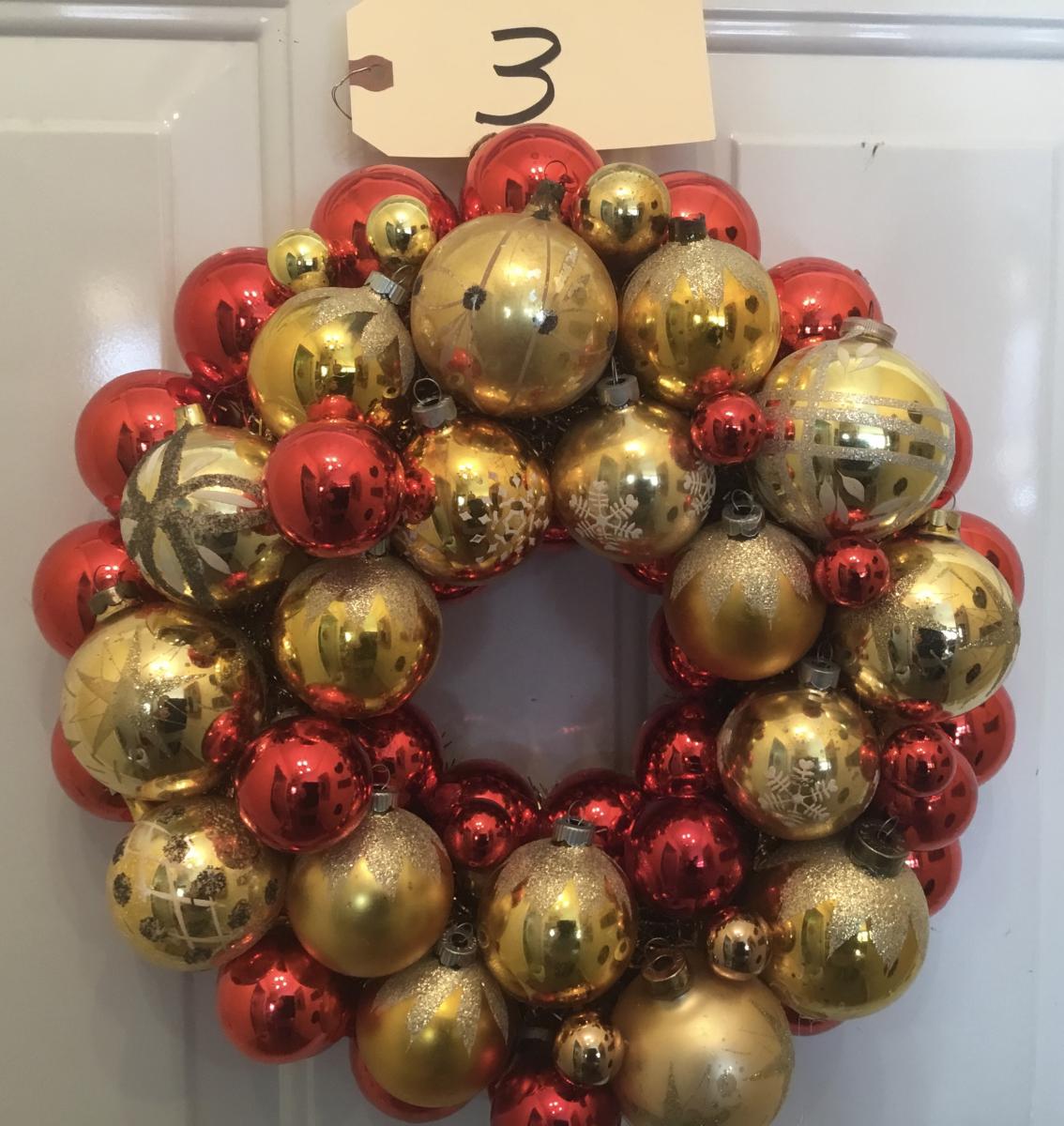 Christmas wreath picture