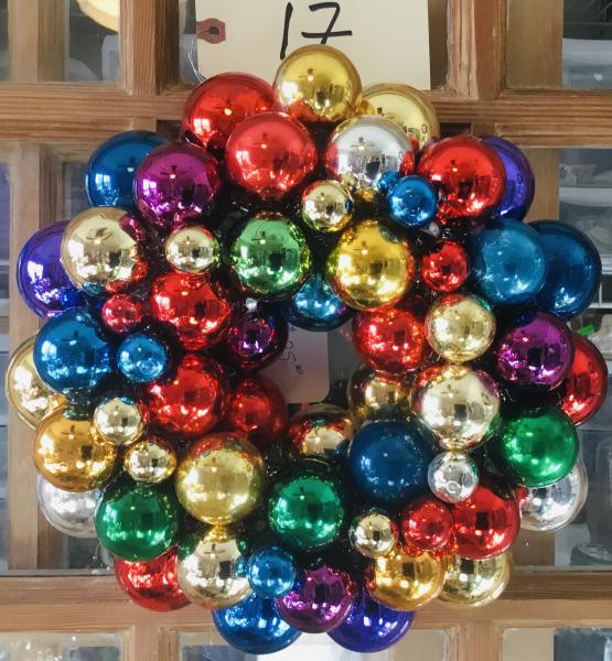 Christmas wreath picture