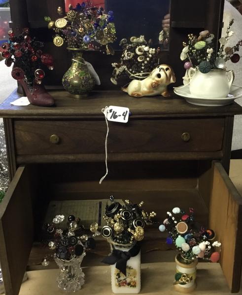 Cupboard Miscellaneous button bouquets picture