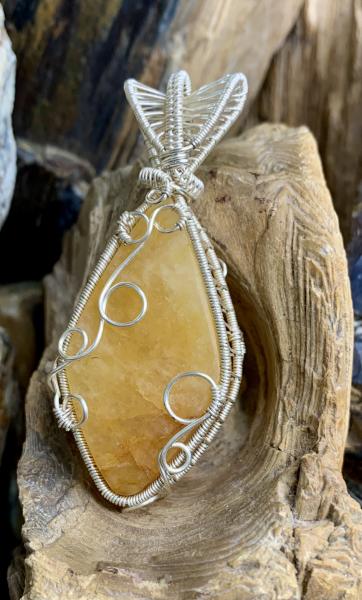 ND Quartzite Wire Wrapped Pendant picture