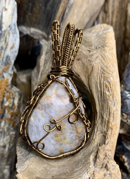 SD Quartz Wire Wrapped Pendant picture