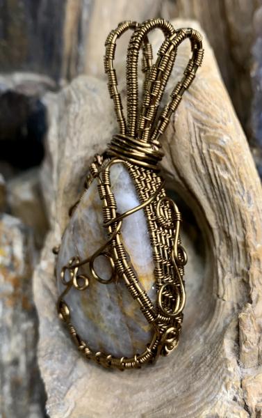 SD Quartz Wire Wrapped Pendant picture