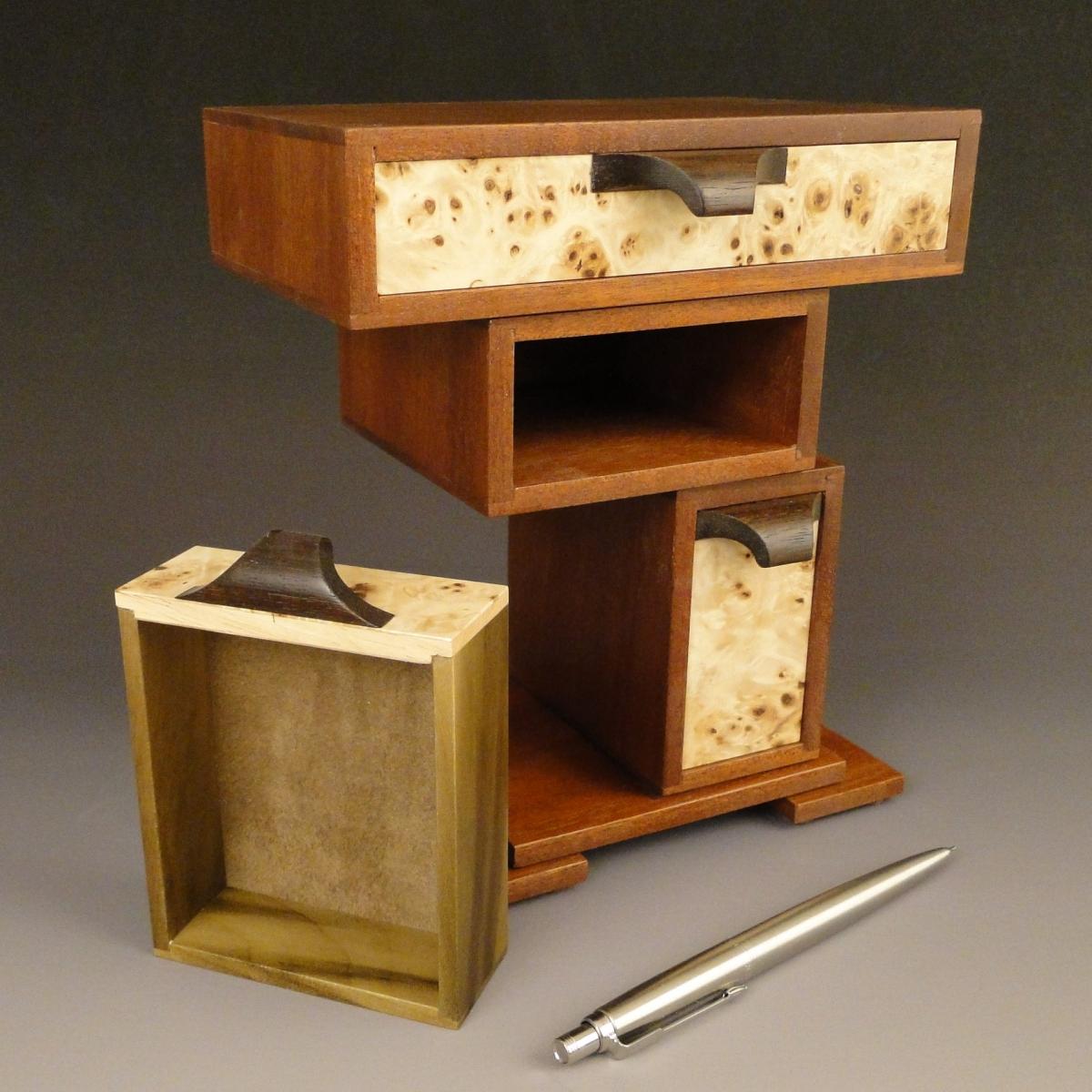 D688 3 drawer 'Odd Stacked' 3DQC picture