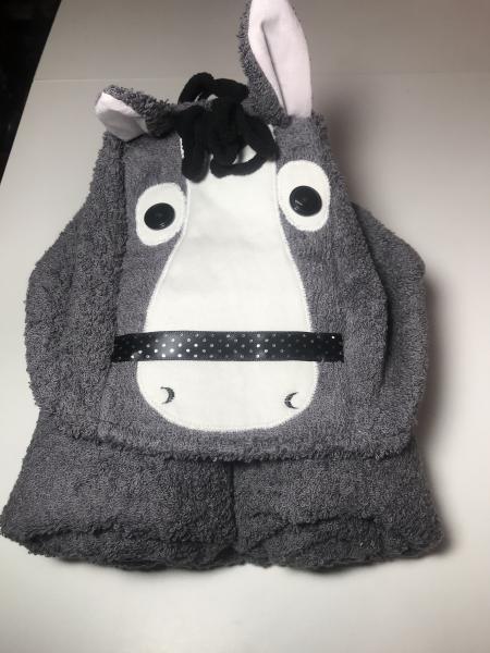 Hooded towel- horse picture