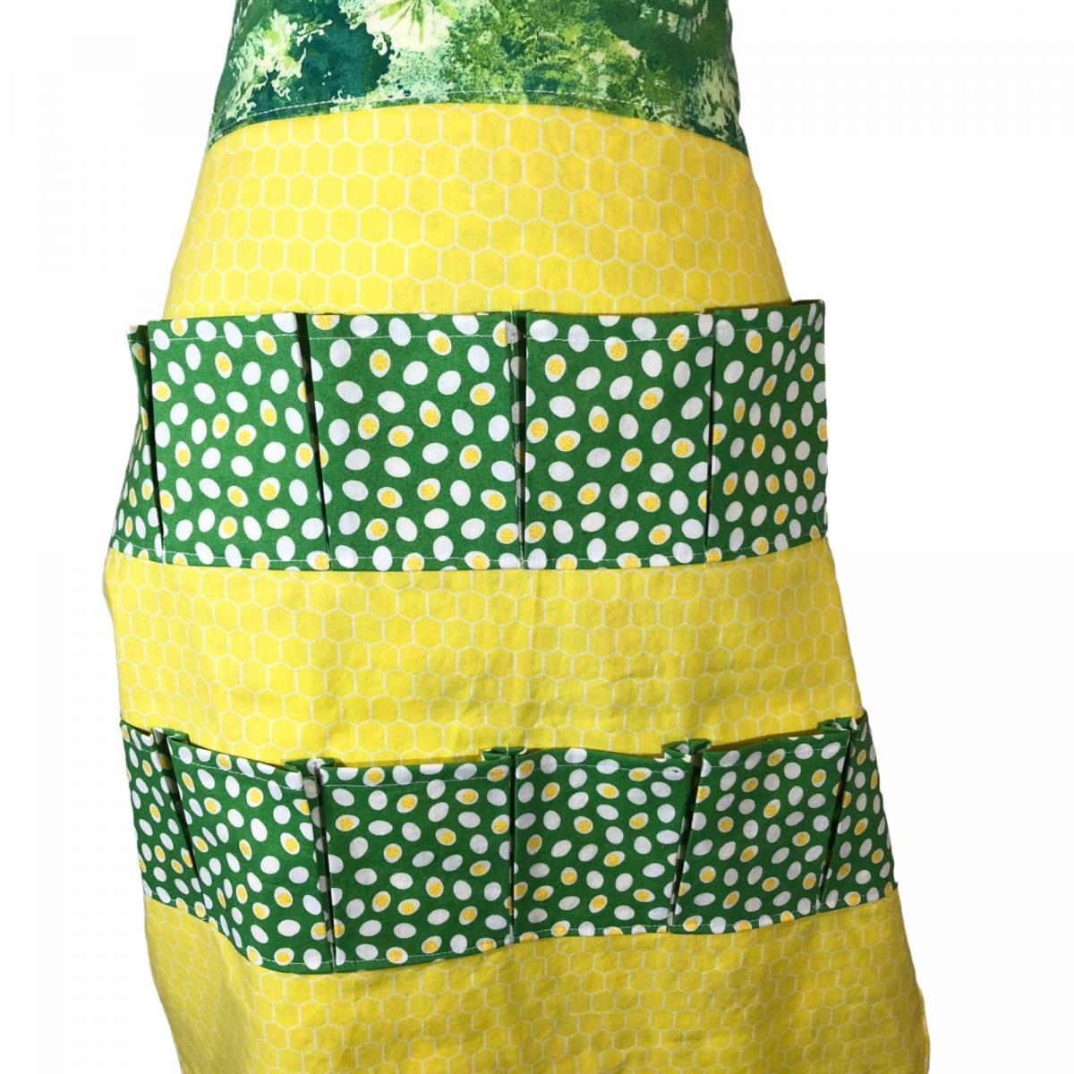 Egg Gathering Apron picture