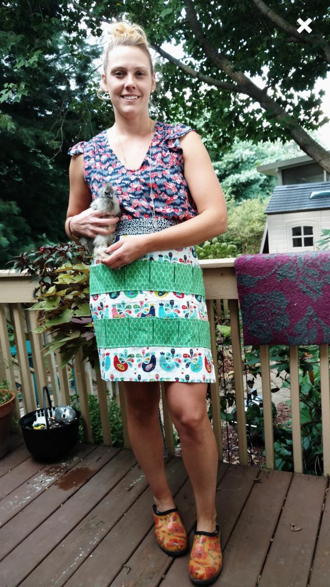 Egg Gathering Apron picture