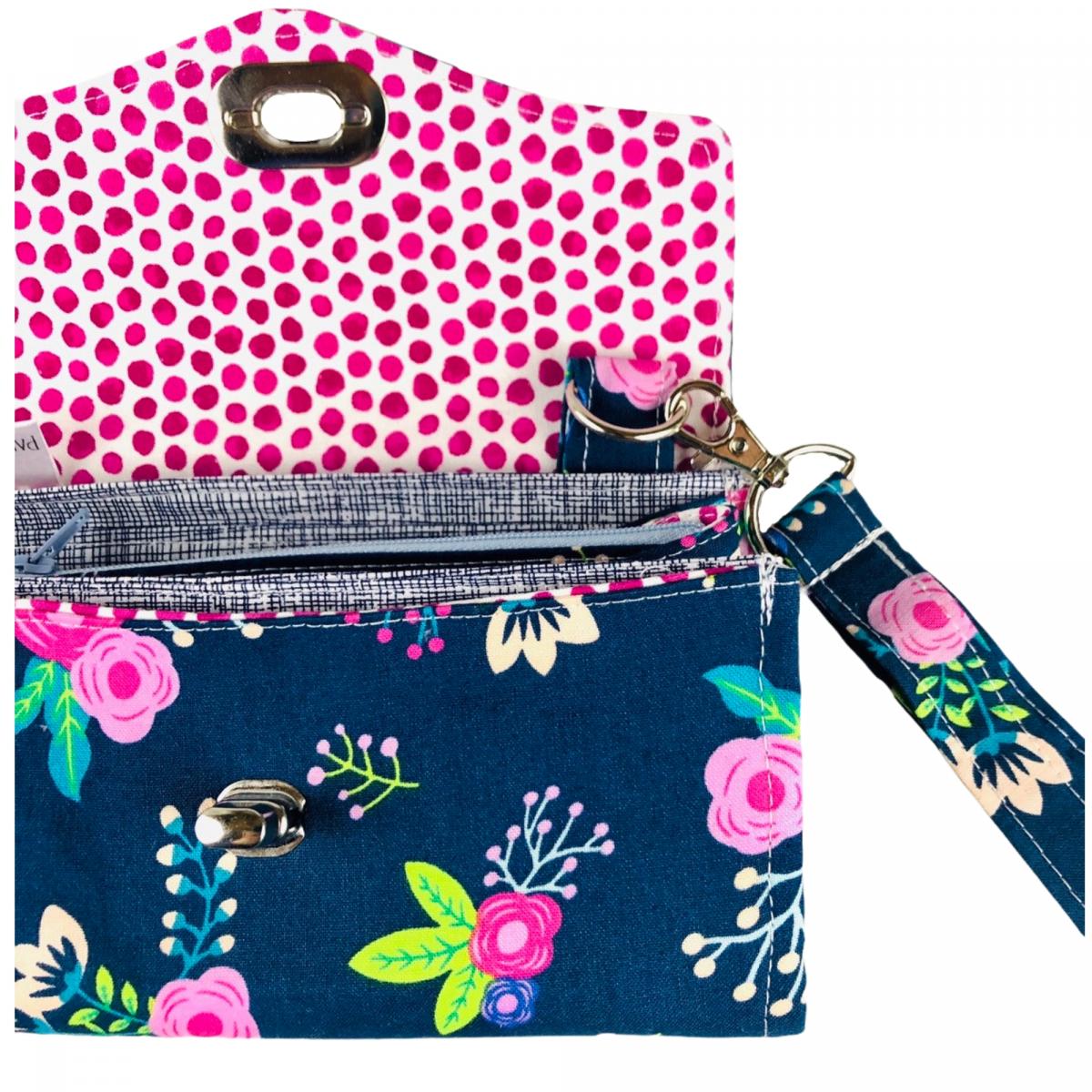 Accordion Wallet Clutch picture