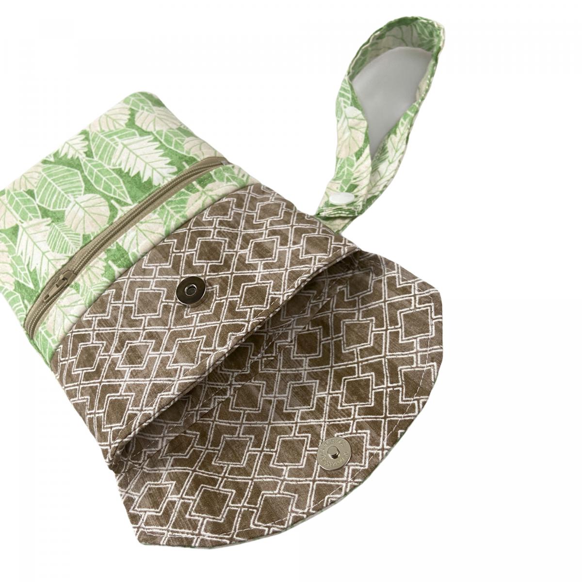 Cell Phone Wristlet picture