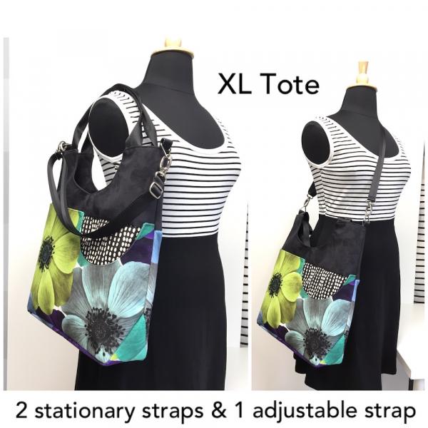 XL TOTE Geometric Pattern picture