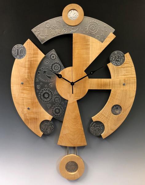 "Nite and Day" Centerpiece Clock