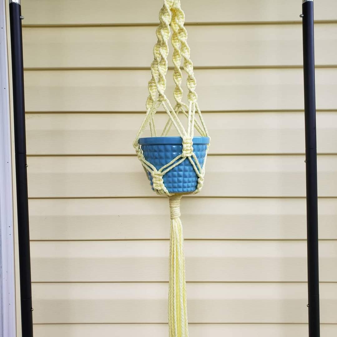 Macrame plant hangers picture