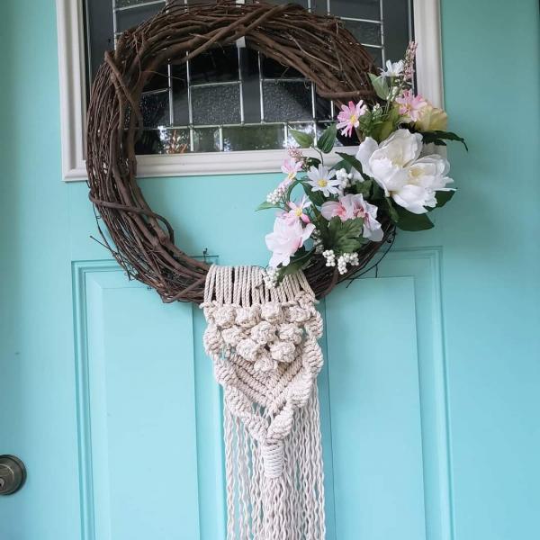 Macrame grapevine wreath 18" picture