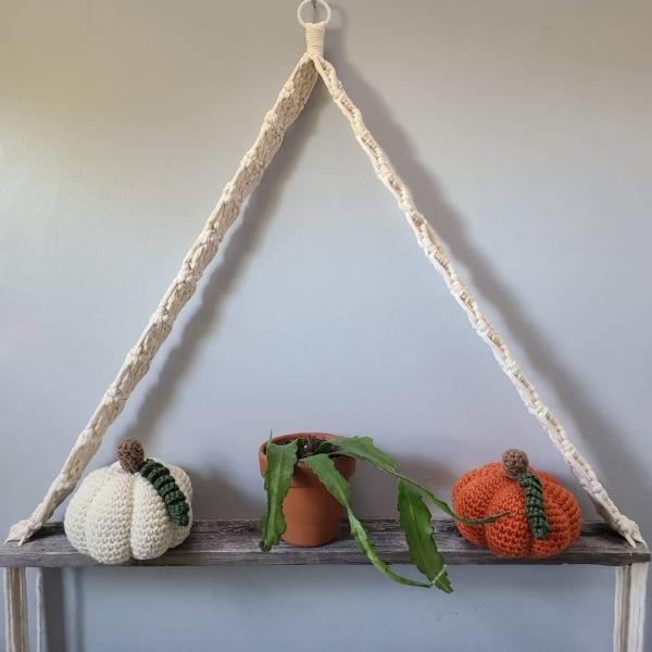 Narrow macrame shelf picture