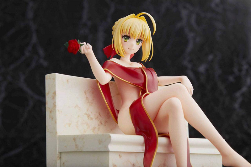 Fate Extra Last Encore Saber Bathrobe Ver. 1/7 Scale Figure picture