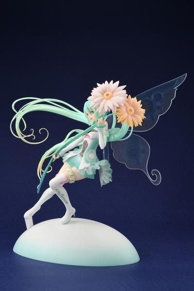 Vocaloid Racing Miku 2017 1/7 Scale Good Smile Company Figure picture