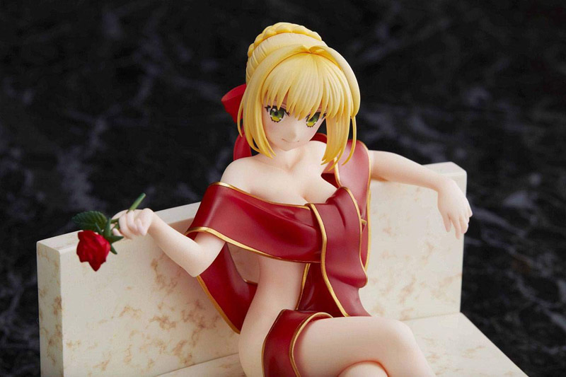 Fate Extra Last Encore Saber Bathrobe Ver. 1/7 Scale Figure picture