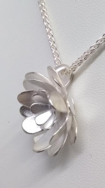 Small Sterling Chrysanthemum Pendant picture