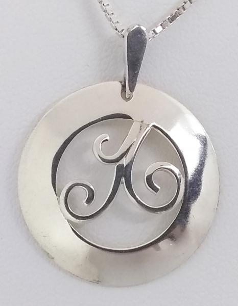 Small Round Filigree Pendant picture