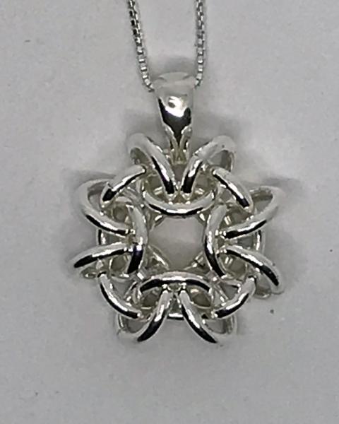 Small Vipera Star Chainmaille Pendant picture