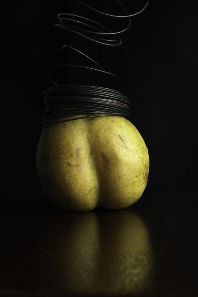 Pear Derriere