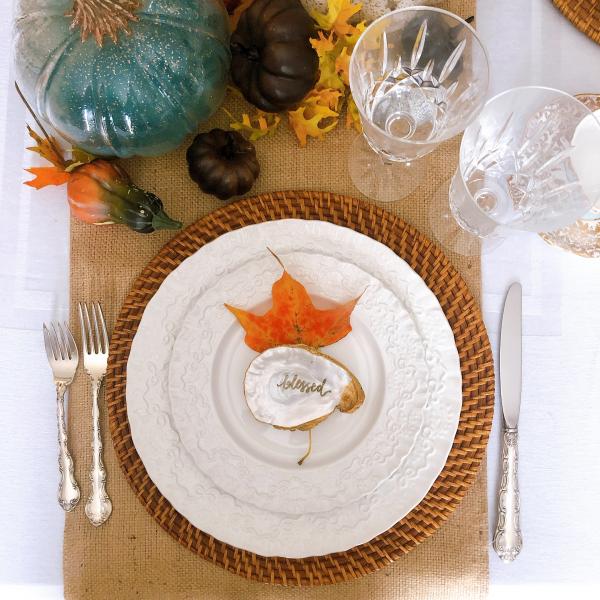 White Oyster Shell Place Setting Marker picture