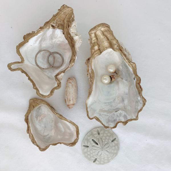 White Oyster Shell Ring/Trinket Dish picture